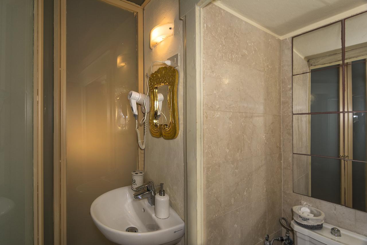 Dimora Nobiliare Bed & Breakfast Pisa Exterior photo