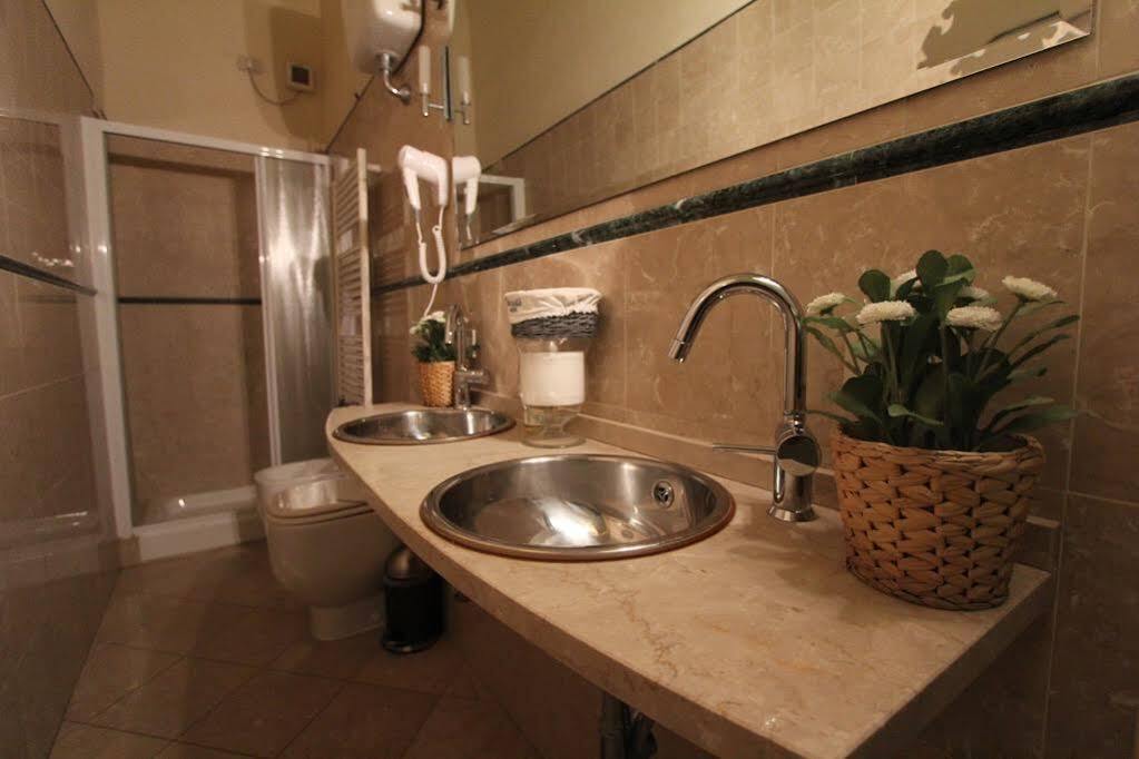 Dimora Nobiliare Bed & Breakfast Pisa Exterior photo